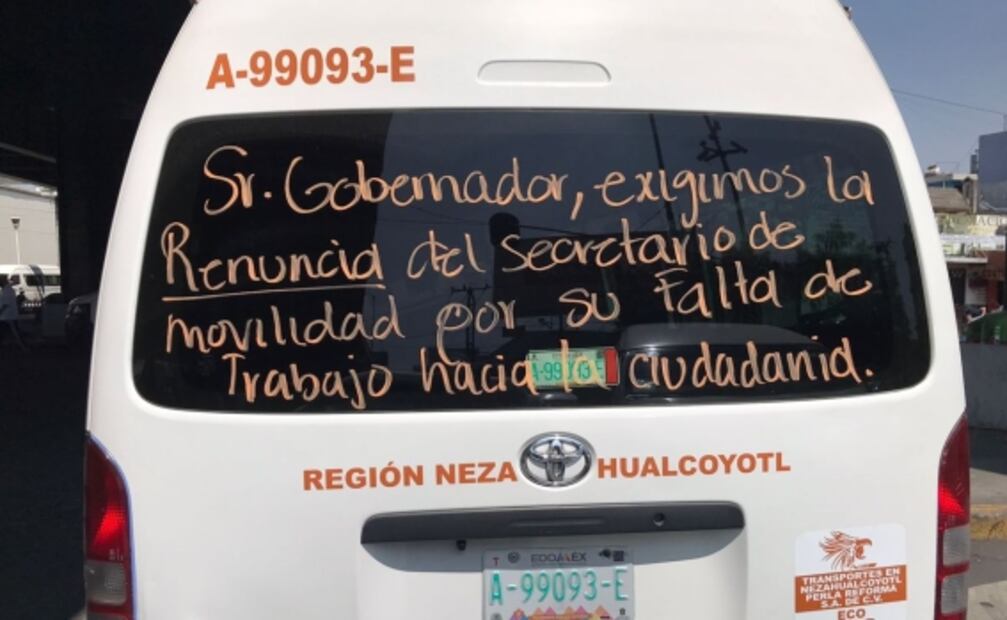 Transportistas bloquean Periférico Oriente y la México-Pachuca 