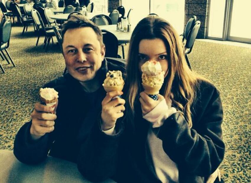 Talulah Riley y Elon Musk en 2013. Foto: Twitter