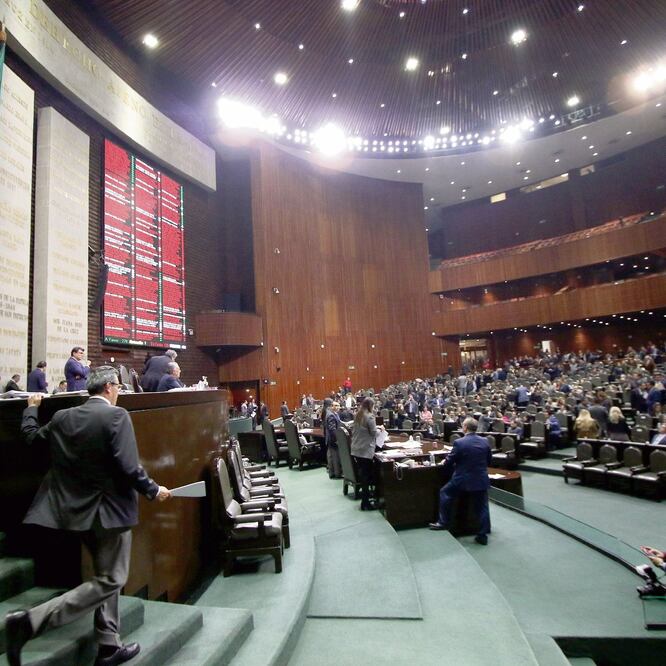 Gasto. Anualmente, la Cámara de Diputados paga 51 millones 923 mil 763 pesos por los servicios de limpia. (ARCHIVO EL UNIVERSAL)