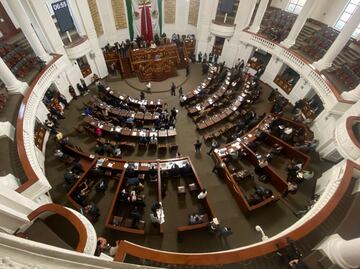 Congreso de CDMX aprueba la licencia de conducir permanente; el trámite solo podrá realizarse durante un año