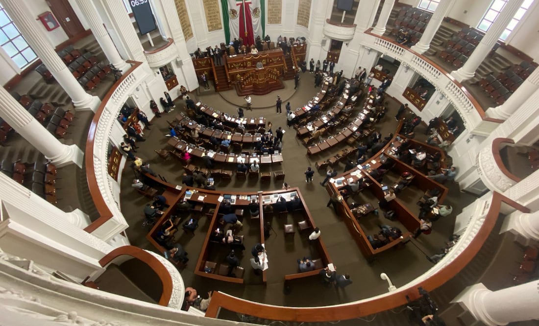 Congreso de la CDMX aprueba la licencia de conducir permanente (30/10/2024). Foto: Alberto Acosta / EL UNIVERSAL
