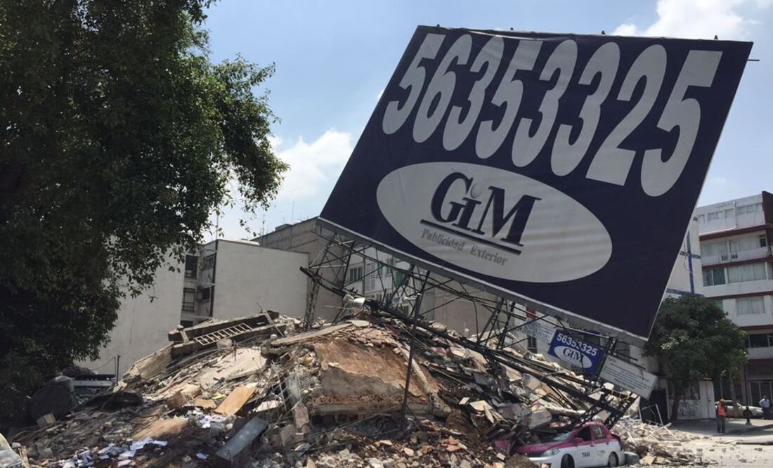 Buscan castigar a quienes coloquen anuncios espectaculares en azoteas