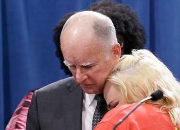 California enacts highest statewide minimum wage in U.S.