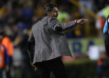 ¿Quién es Gilberto Adame, quien dirigirá hoy al Club América?