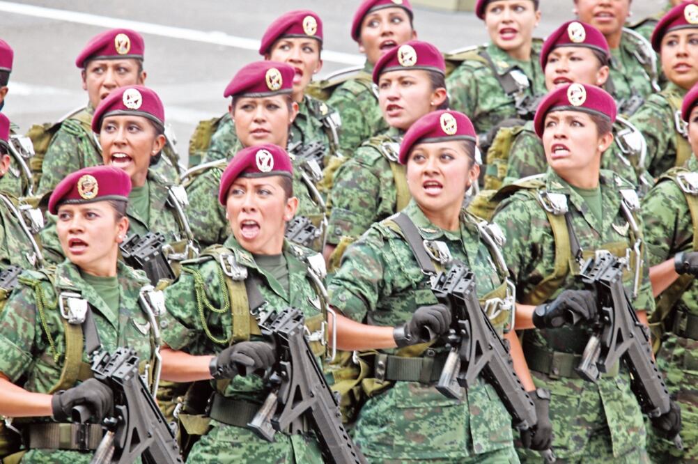 El Ejército cuenta con 13 mil mujeres desde coronelas, tenientes y mayoras, entre otras (ARCHIVO EL UNIVERSAL)