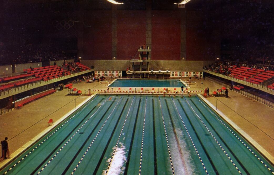 Alberca Olímpica. Imagen: Col. Villasana-Torres