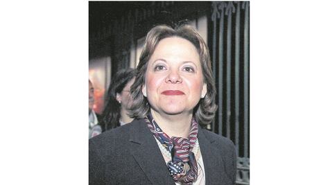 Desmiente ex secretaria a actual secretaria