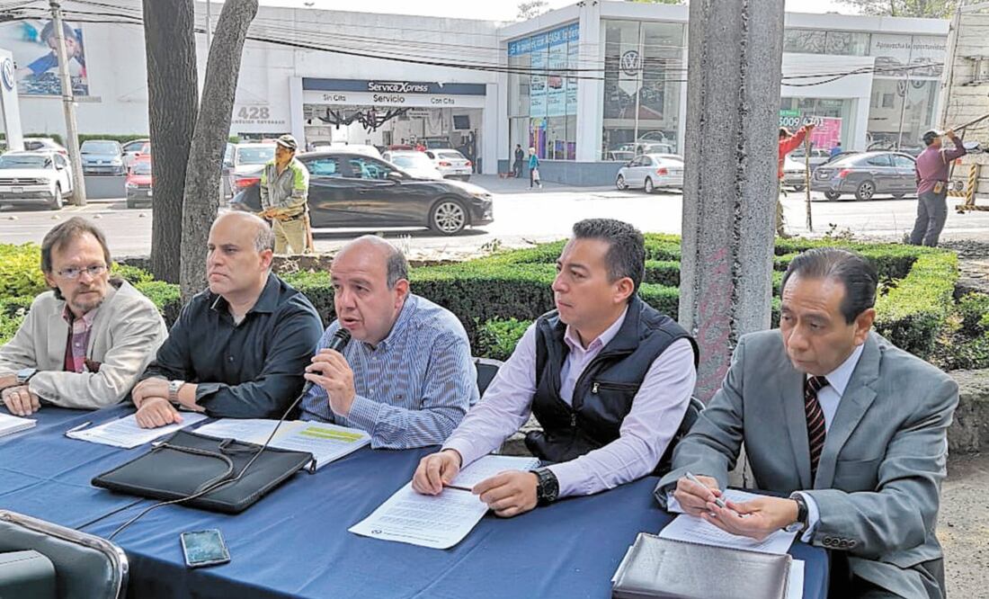 Los vecinos que se oponen a la ampliación de la Línea 3, de Metro Etiopía al Hospital Xoco, fijaron su postura en una conferencia de prensa. Foto: ESPECIAL