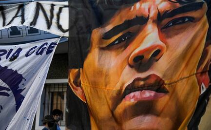 Diego Armando Maradona estará siete días internado