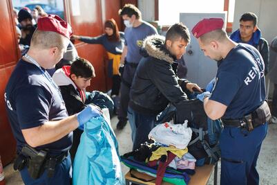 UE promete en cumbre más ayuda a África