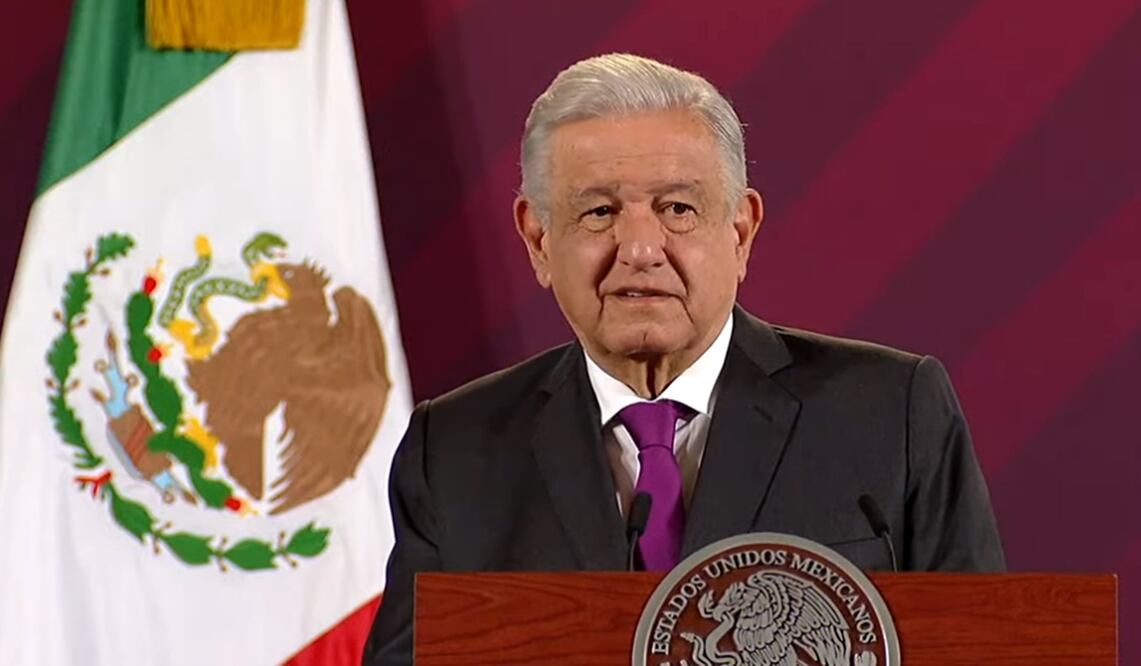 El presidente Andrés Manuel López Obrador acusó que el Instituto Nacional de Transparencia, Acceso a la Información y Protección de Datos Personales (INAI) tiene un presupuesto anual de mil millones de pesos para “no hacer nada” o para gastárselo en un "table dance". Foto: especial
