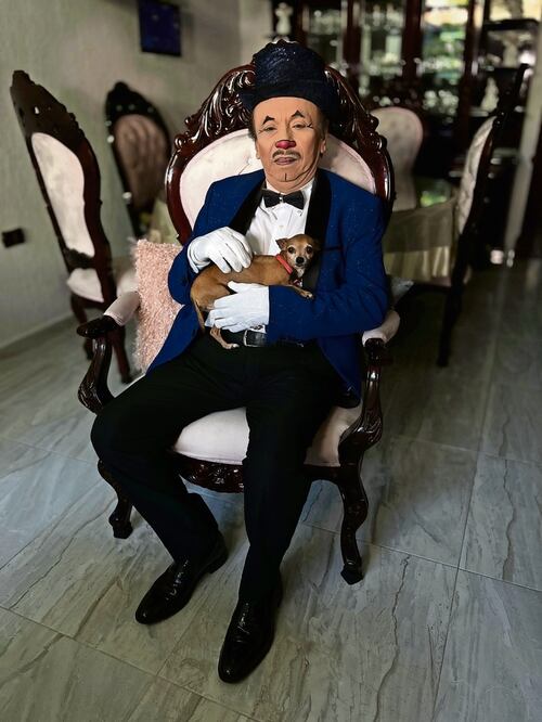 Raúl Torres relata que en el circo Stardust —que empezó como una carpa improvisada— aparecieron artistas como Lucila Mariscal, Luis de Alba y Rafael Inclán.