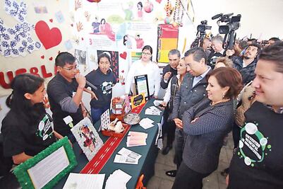 Preocupa a gobierno el embarazo adolescente: Rosario Robles