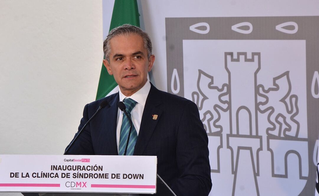 El jefe de Gobierno, Miguel Ángel Mancera, dijo que en el periodo 2013-2018 se invirtieron casi 16 mil millones de pesos en la red hidráulica, haciendo uso del presupuesto corriente y optimizando inversiones (Foto: Archivo / EL UNIVERSAL)