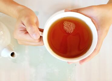 Health benefits of avocado leaf tea