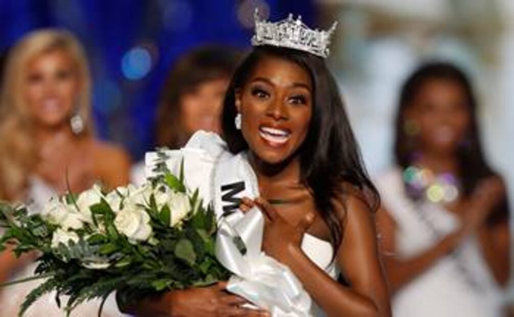 Nia Imani Franklin, la primera Miss América que no se puso traje de baño