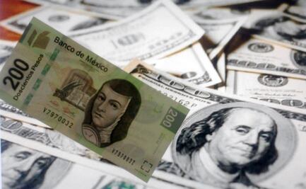 Dólar toca su nivel más bajo en dos años y oro alcanza precio histórico