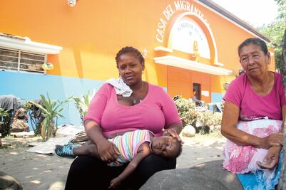 700 migrantes en las calles de Tapachula, a la espera de salir en caravana