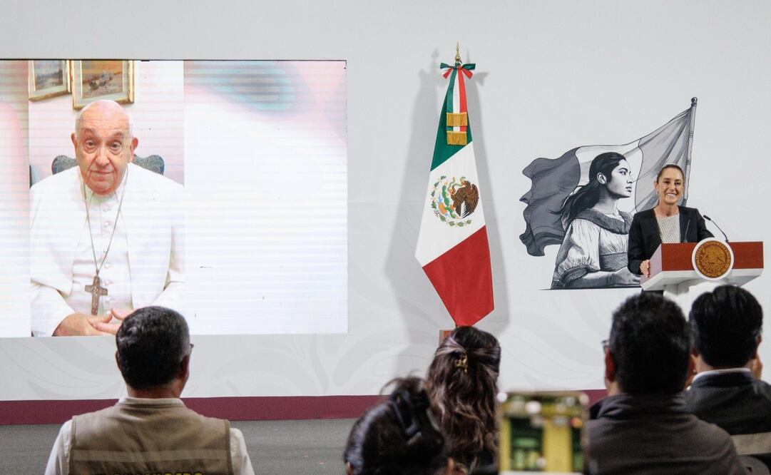 Claudia Sheinbaum Pardo proyectó en la conferencia matutina un video del Papa Francisco para recordarlo. Foto: Yaretzy Osnaya / EL UNIVERSAL