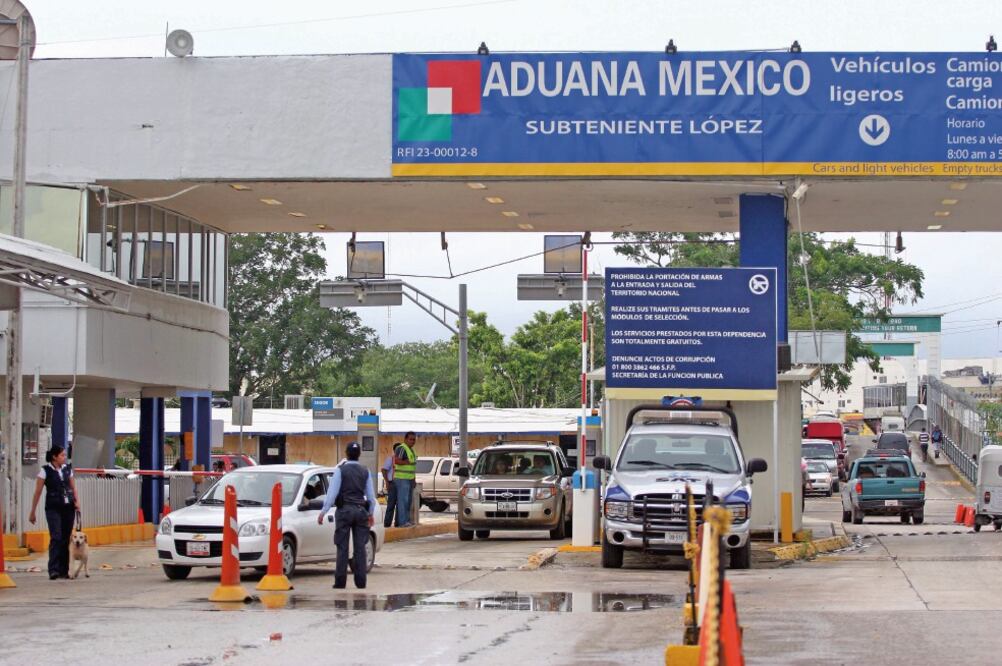 Tarifas por exceso de equipaje podrán pagarse con transferencias en portales bancarios o con tarjetas de crédito o débito en las aduanas (ARCHIVO EL UNIVERSAL)