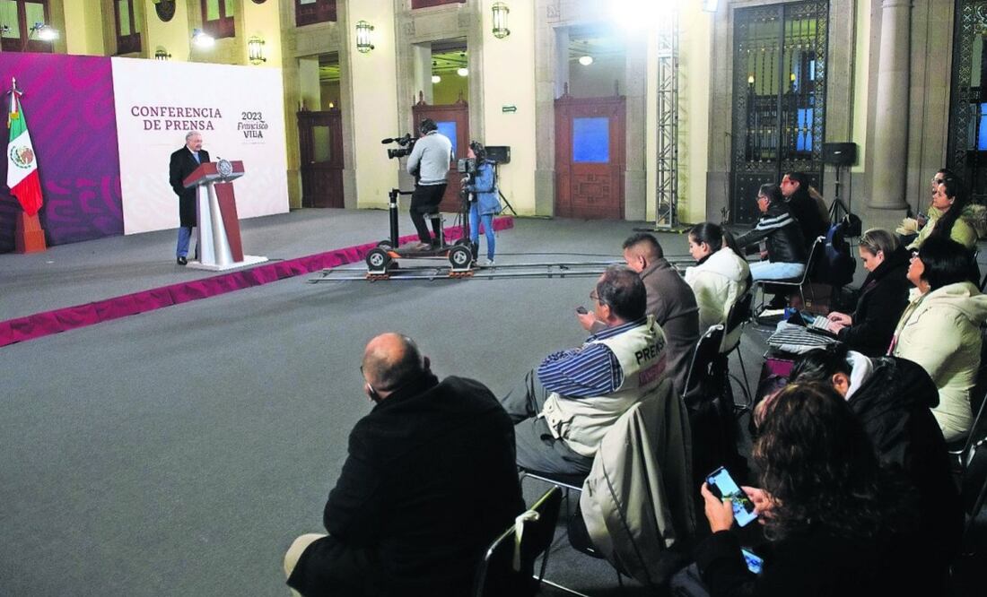 Direcciones, fotografías y teléfonos, entre otros datos, de periodistas fueron exhibidos por varias horas en redes sociales. Foto: Presidencia