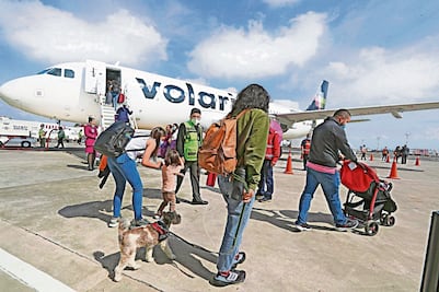 Volaris y Viva advierten de afectación en vuelos