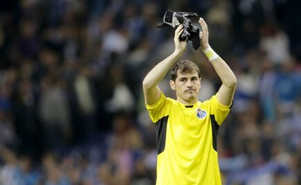 Plácido debut de Iker Casillas en liga portuguesa 