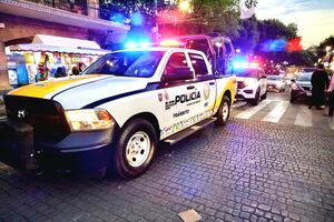 Refuerzan operativo para recuperar espacios públicos en Coyoacán; retiran motocicletas y objetos que obstruían vialidades