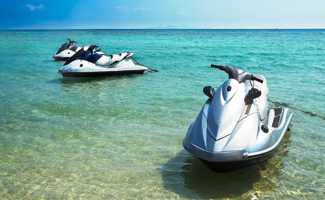 Turistas franceses fueron asesinados por las fuerzas argelinas después de cruzar aguas internacionales en sus jet skis. Foto: especial