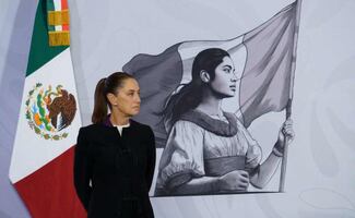 Sheinbaum evita hablar del nuevo nombramiento de García Cabeza de Vaca en el PAN; “sin comentarios”, dice