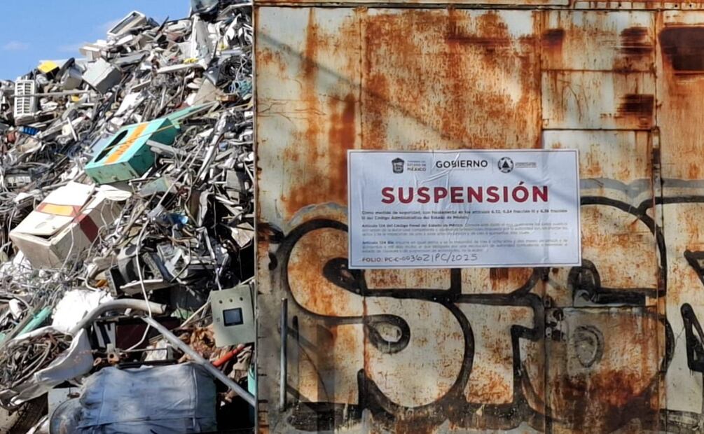 Clausuran predio tras incendio en Xonacatlán; empresa operaba sin permisos. Foto: Especial