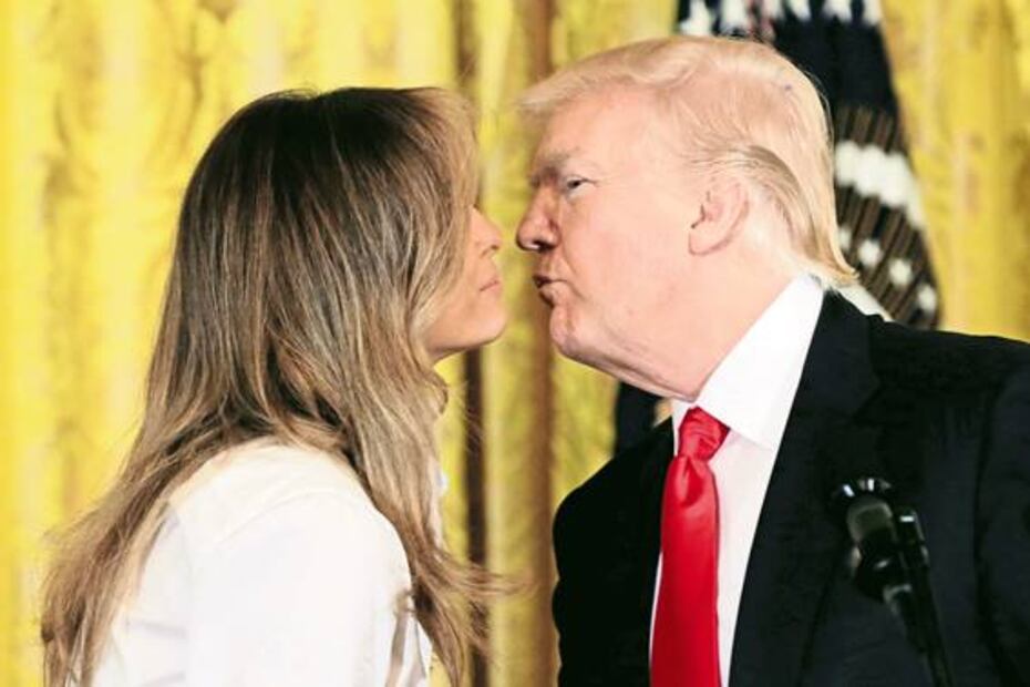 Melania y Trump duermen y viven separados dentro de la Casa Blanca, según biografía no autorizada