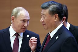 Trump advierte a Rusia y China que no vendan armas a Irán; "sería muy malo para ellos", dice