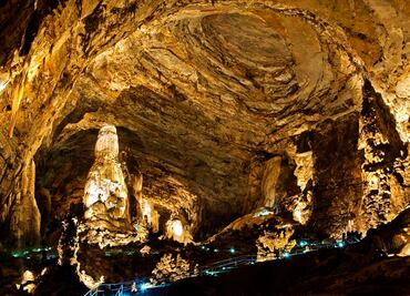 Grutas de Cacahuamilpa, una maravilla con tours que no imaginas