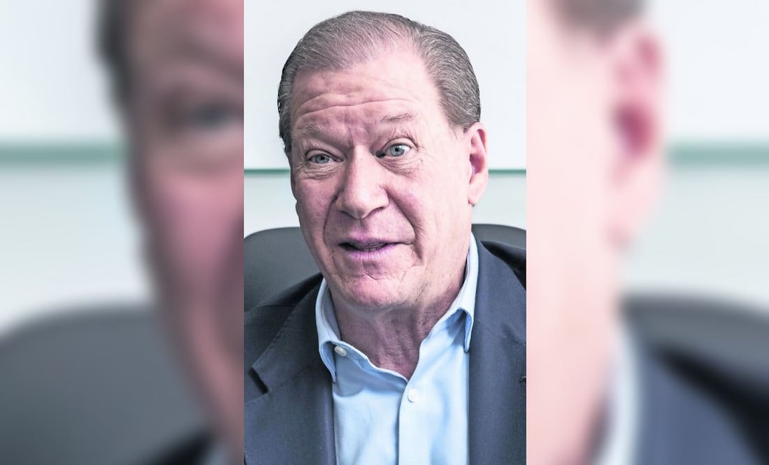 Julio Carranza, presidente de la Asociación de Bancos de México (ABM) sostuvo que no hay que asustarse por la volatilidad y recordó que "en el pasado se han tenido otros fuertes episodios de volatilidad, con lo que no se puede pensar que el tipo de cambio llegó para quedarse". Foto: EL UNIVERSAL