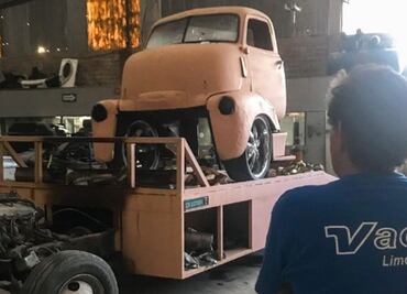 Los autos restaurados de Martín Vaca: de su "limusina avión" al de Edgar Vivar