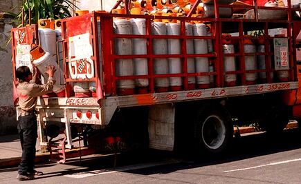 Gobierno federal pedirá a Comisión Reguladora fijar precio máximo al gas LP 