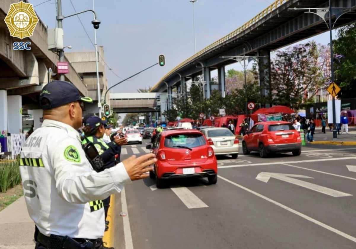Listo el operativo

Más de mil policías vigilarán el concierto de AC/DC en el Estadio GNP para garantizar la seguridad.