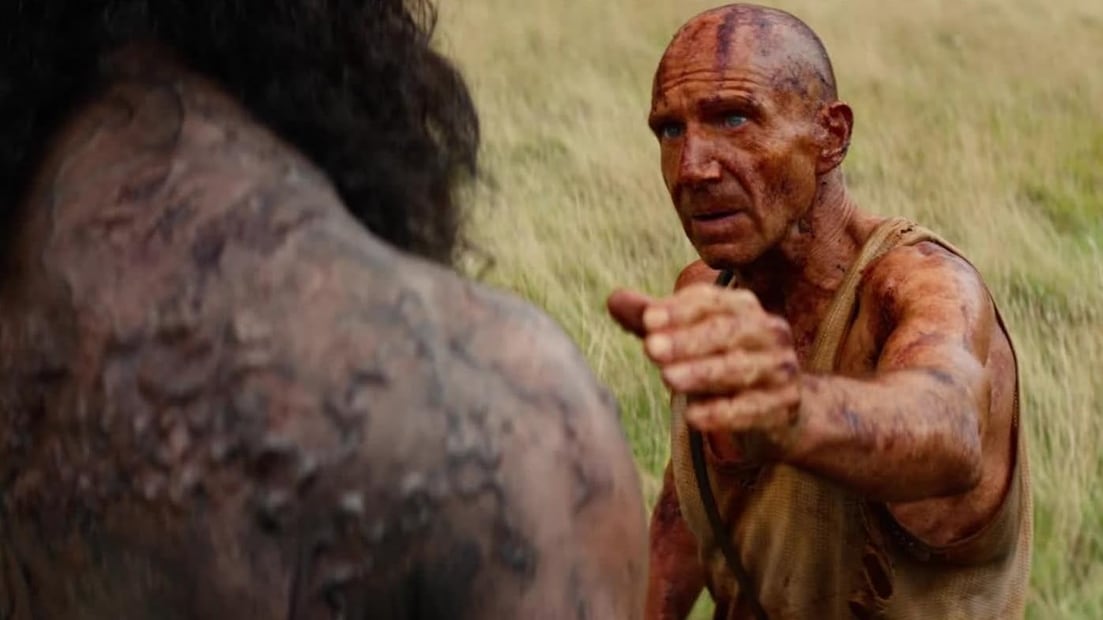 Esta entrega está protagonizada por Ralph Fiennes, Jack O'Connell, Alfie Williams, Erin Kellyman y Chi Lewis-Parry. Foto: IMDb