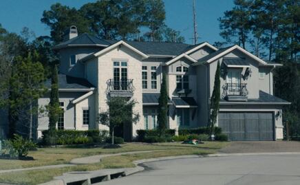 Baker Hughes niega propiedad de casa donde vivió hijo de AMLO; reconoce que es de exempleado