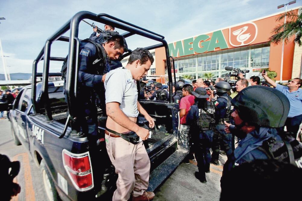 Unas 665 personas fueron detenidas en 2017 por robo de mercancías en Ecatepec, Tecámac, Acolman, Zumpango, Nicolás Romero y Huehuetoca (ARCHIVO EL UNIVERSAL)