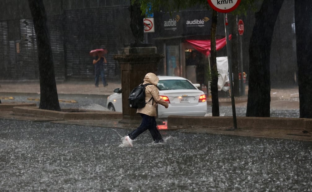Activan alerta amarilla por lluvia y granizo en 8 alcaldías de CDMX.
Foto: Valente Rosas
