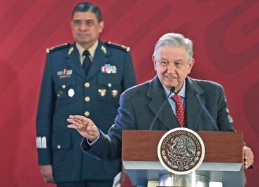 No aflojaremos contra el huachicoleo: AMLO