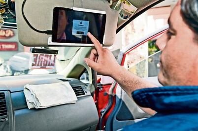 Los taxistas promoverán amparos contra uso de tabletas 