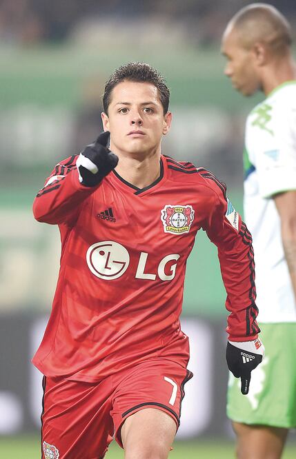 El delantero mexicano también ha sido duramente criticado por fallar (VALERIA WITTERS. JAM MEDIA)