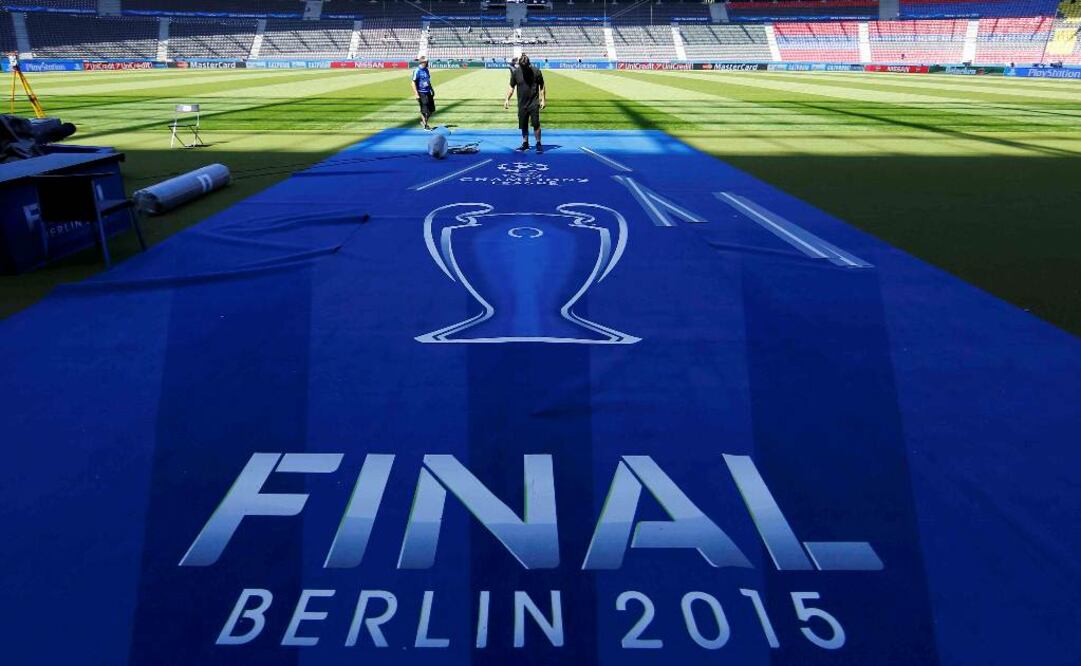 El Estadio olímpico de Berlín está listo para la final. Reuters