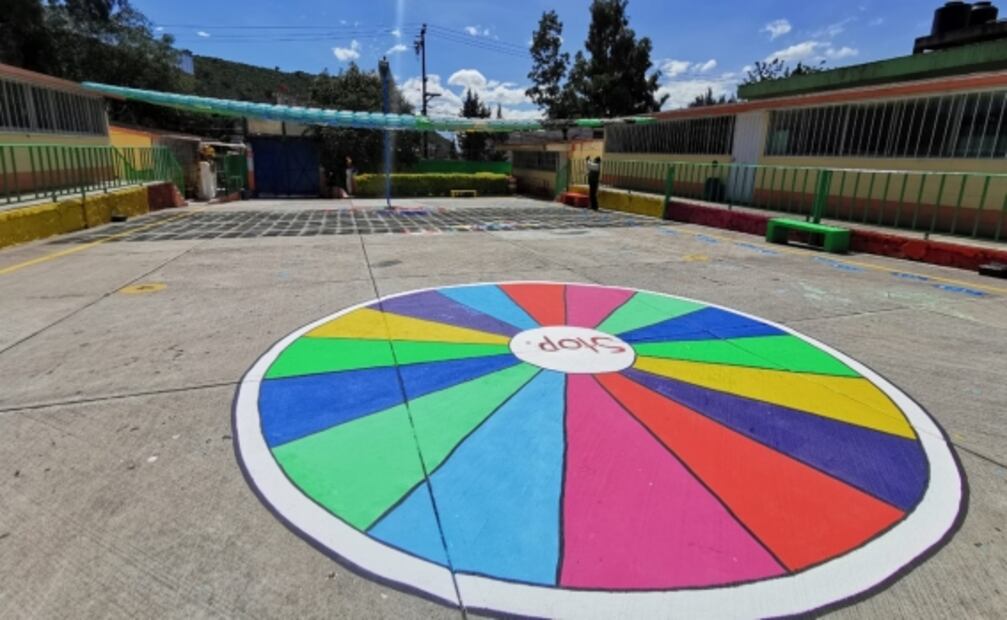 Brugada garantiza limpieza y agua para las 498 escuelas de Iztapalapa