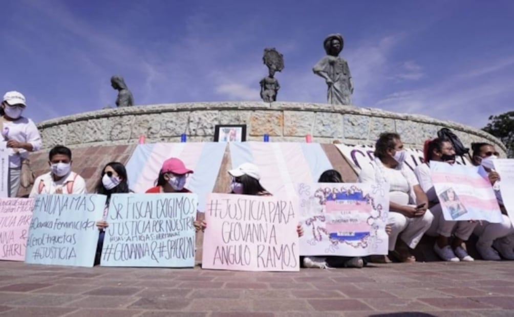 “¡No son muertas, son asesinadas!”: marchan en Oaxaca por Sherlyn y Geovanna