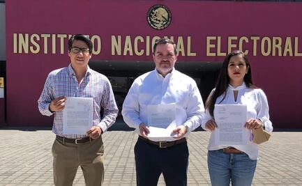 Diputados del PAN se quejan de Sheinbaum ante el INE al acusarla de promover revocación en evento del 8M