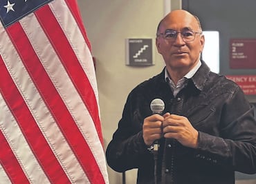 Aprovechan funcionarios municipales vuelo para Atlanta